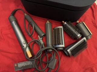 Мульти-стайлер Dyson