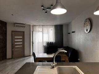 Предлагается к продаже просторная 3 комнатная квартира в новом доме ..