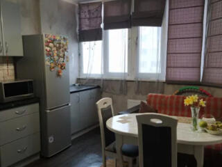 Продам 2 х.-комнатную квартиру в ЖК "Левитана"