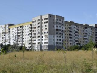 Продам 3-х комнатную квартиру на ул.Заболотного (ТЦ "Семья")