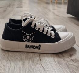 Продам кеды