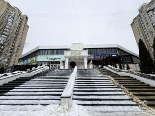 Chirie spațiu comercial, la prima linie, bd. Dacia, sect. ...