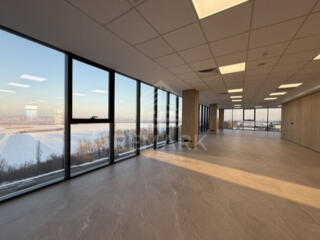 Chirie spatiu comercial / oficiu / parter  în Business Centru nou  ...