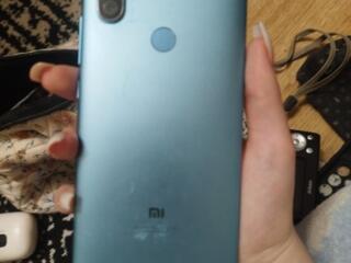 Продаю телефоны и другую технику. Торг уместен