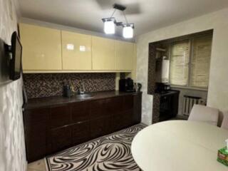 Продаётся 4-ком. кв., г. Тирасполь, район Центр, ул. Карла Маркса