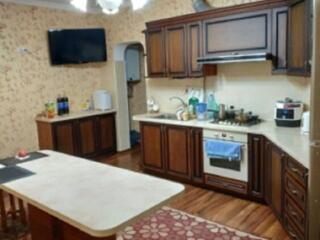 Трёхкомнатная квартира ждёт хозяина.