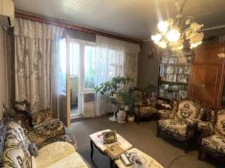 Продам 3-х комнатную квартиру по ул. Добровольского