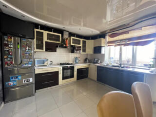 Двухкомнатная Вузовский, с партоместом.