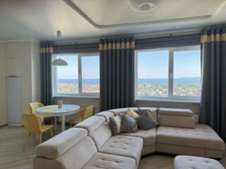 Роскошный пентхаус в ЖК "Гранд Парк" в спальном районе Одесс