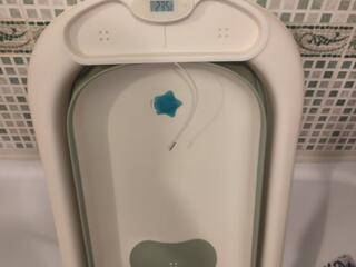 Детская ванночка с термометром