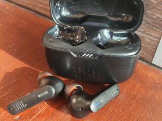 Наушники JBL