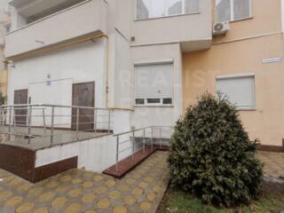 Vînzare debara 27mp, strada Nicolae Testimițeanu, Botanica