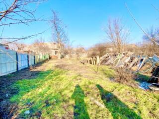 Продается дом под капитальный ремонт по пер. Партизанский. Торг!