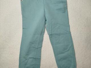 Продам джоггеры на возраст 5-6 лет