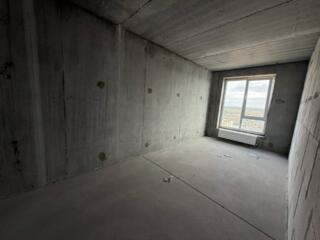 Предлагается к продаже двухкомнатная квартира в новом сданном доме на 