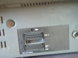 Б/у телевизор Samsung рабочий, диагональ экран -68 см..