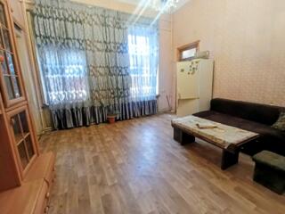 Сдам 2-х комнатную квартиру Воронцовский переулок/ Екатерининская пл.