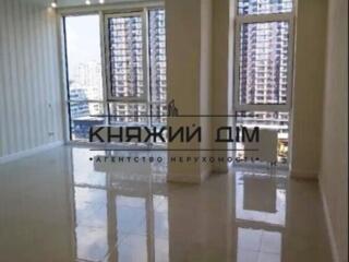 Оренда 3-кімнатної квартири під ОФІС в ЖК Smart Plaza Obolon, вул. ...