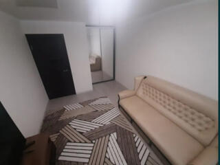 2 комнатная с капитальным ремонтом и мебелью,Таирова