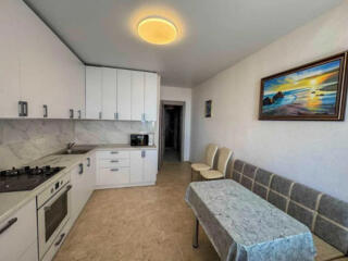 Продам 1-комнатную квартиру с ремонтом и видом на море в ЖК «Рахат ...