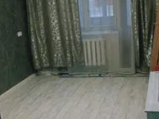 Продам 2-кімнатну квартиру по пр-кту Добровольського/Заболотного (р-н 