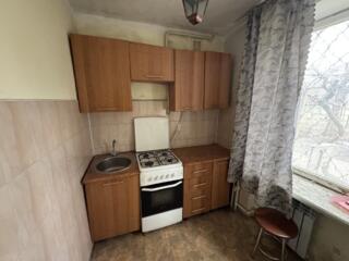 Продается 2-х комнатная квартира! Бендеры м-н Ленинский!