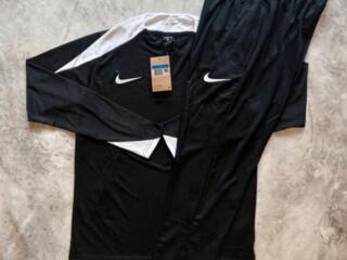 Продам новый мужской спортивный костюм