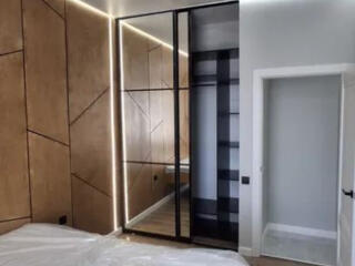 Продам квартиру 60 кв. м., 14/18, новый дом, жк Солнечный-4.