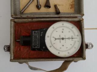 Продам тахометр, угломер, патрон токарный, патрон цанговый.