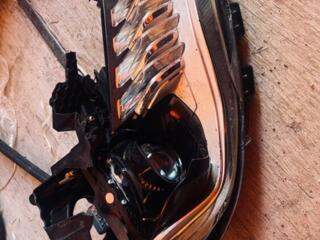 Фара правая Lincoln mkz 2017-2019 правая на запчасти