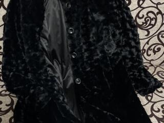 Продаю зимние куртки по 25$