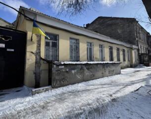 Предлагается к продаже дом в центре города Одесса, на улице ...