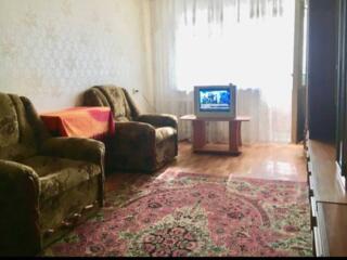 В продаже квартира, на первом этаже, по ул. Генерала Петрова. В доме .