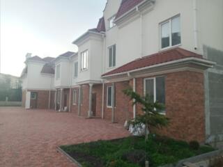 Капитальный дом - таунхаус качественной постройки