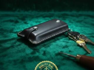 Etui pentru chei din piele naturală