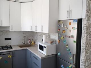 Продам 2-комнатную квартиру