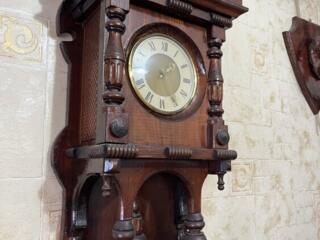 Продаю настенные часы