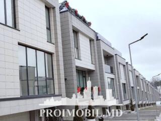 Vă propunem spre vânzare acest townhouse, amplasat în sect. Botanica, 