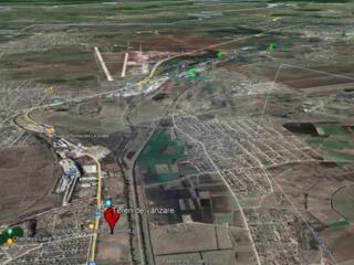 Teren de vânzare, 53 ari, prima linie