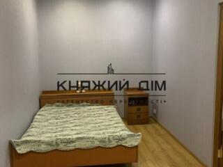 Відмінна 2-х к. Кв. по пров. Поліський 3, ( хрущівка, цегляний ...