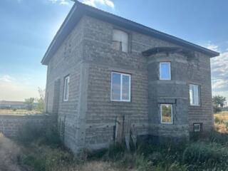 Продается трехэтажный дом общей площадью 325 м2 в Коминтерновском ...