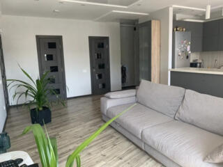 Продам квартиру с большой террасой и ремонтом в ЖК "Сады Ривьеры&