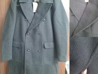 Продам новое мужское пальто