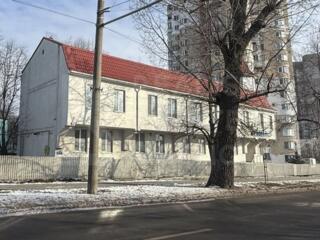 Vânzare, spațiu comercial, 4 nivele, 1329 mp, str. Miorița, Telecentru