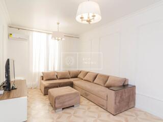 Se vinde apartament cu amplasare ultracentrală pe bd. Ștefan cel Mare 