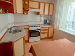 Продам квартиру 74.8 кв. м., 4/9, ул. Ак. Вильямса/Ак. Королева.