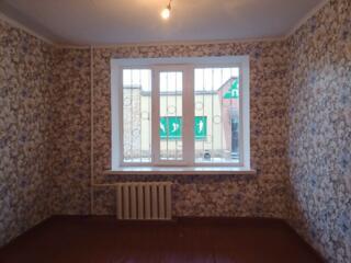 Комнаты в общежитии 36 м2, ул. Победы 36, 1эт. /5, 5500$