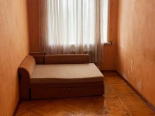 Сдам 2-комнаты в 4-х комнатной квартире в центре на Льва Толстого.