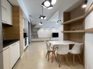 Аренда просторной квартиры в Аркадии, ЖК Южная Пальмира