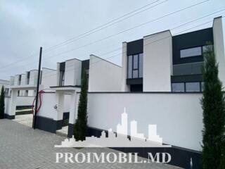 Vă propunem spre vânzare această casă cu 2 nivele, în Durlești, str. .